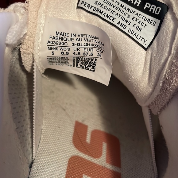 Converse Beige One Star Pro Vintage Sneaker - Picture 5 of 5